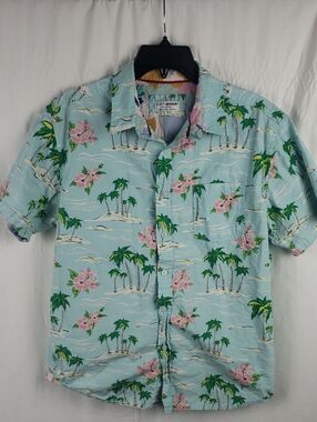 Eighth Avenue Men's Large Light Blue Tropical Hawaiian Button Up Shirt